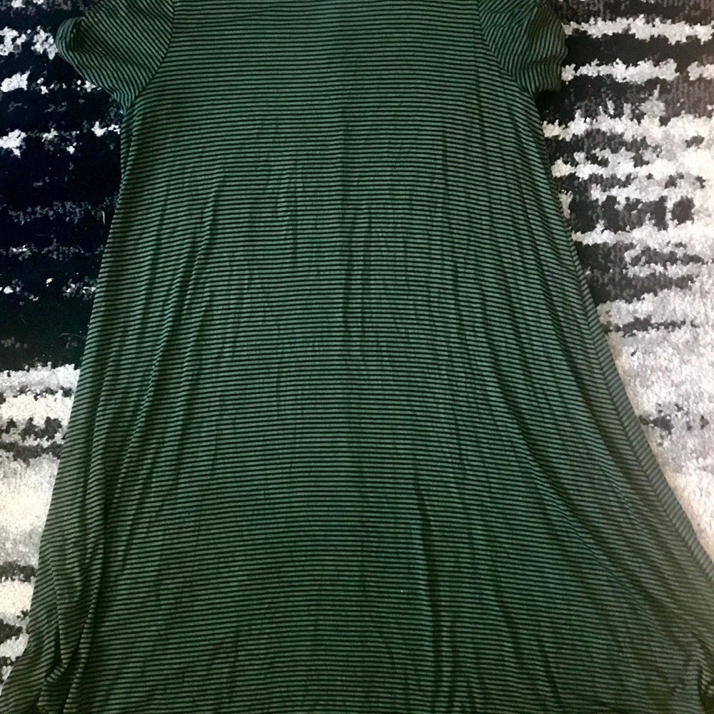LIke new oldnavy olive grn/blk swing dress XL tall